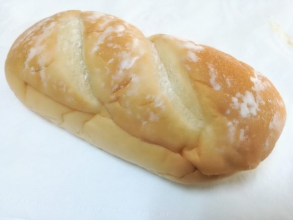 塩キャラメルクリームコッペパン【ヤマザキ】