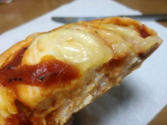 完熟トマトのピザパン【ヤマザキ】