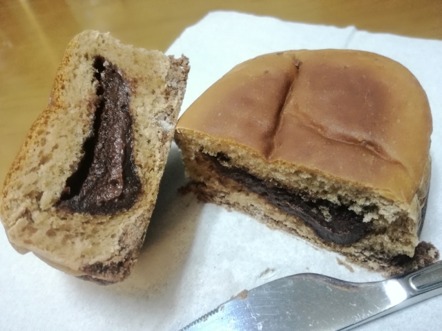 不二家 ホームパイ ザクザククッキーパン チョコ【ヤマザキ】